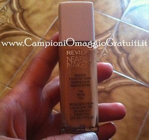 Ricevuto GRATIS fondotinta Revlon Nearly Naked