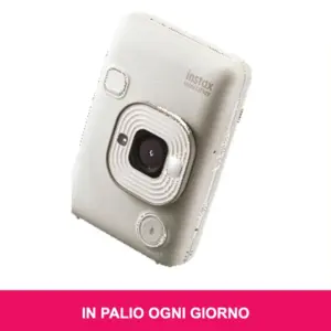 Fotocamera instax mini Liplay in palio nel concorso Ringo Vola a Tokyo