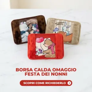 Tre borse dell'acqua calda elettriche Brandani in peluche, marrone, rossa e beige, omaggio della Festa dei Nonni di Acqua & Sapone