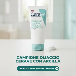 Campione omaggio CeraVe Detergente Maschera controllo imperfezioni con argilla, tubetto su un piano da bagno