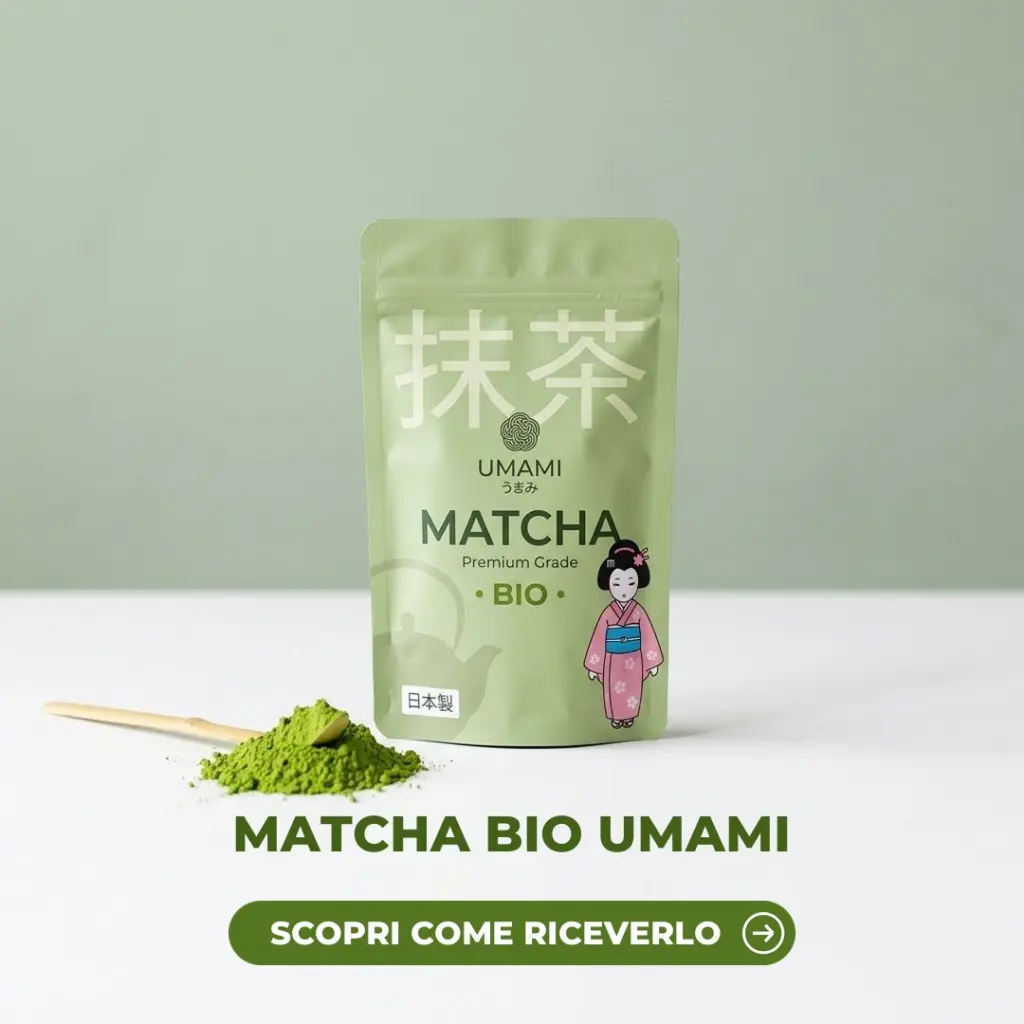 Confezione di matcha biologico UMAMI Premium Grade con polvere di tè verde e cucchiaino di bambù